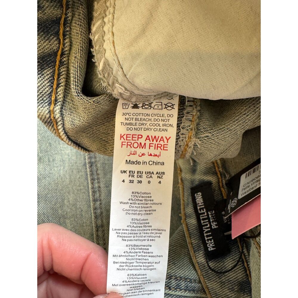 PLT Pretty Little Thing Jeans Foldover Waist Front Seams Size 0 Vintage Wash NEW - Picture 6 of 9